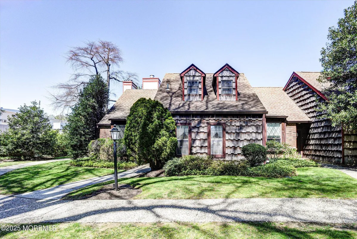 Property Slideshow image 1 of 29 | 55 cheshire sq, Little Silver, NJ, 07739