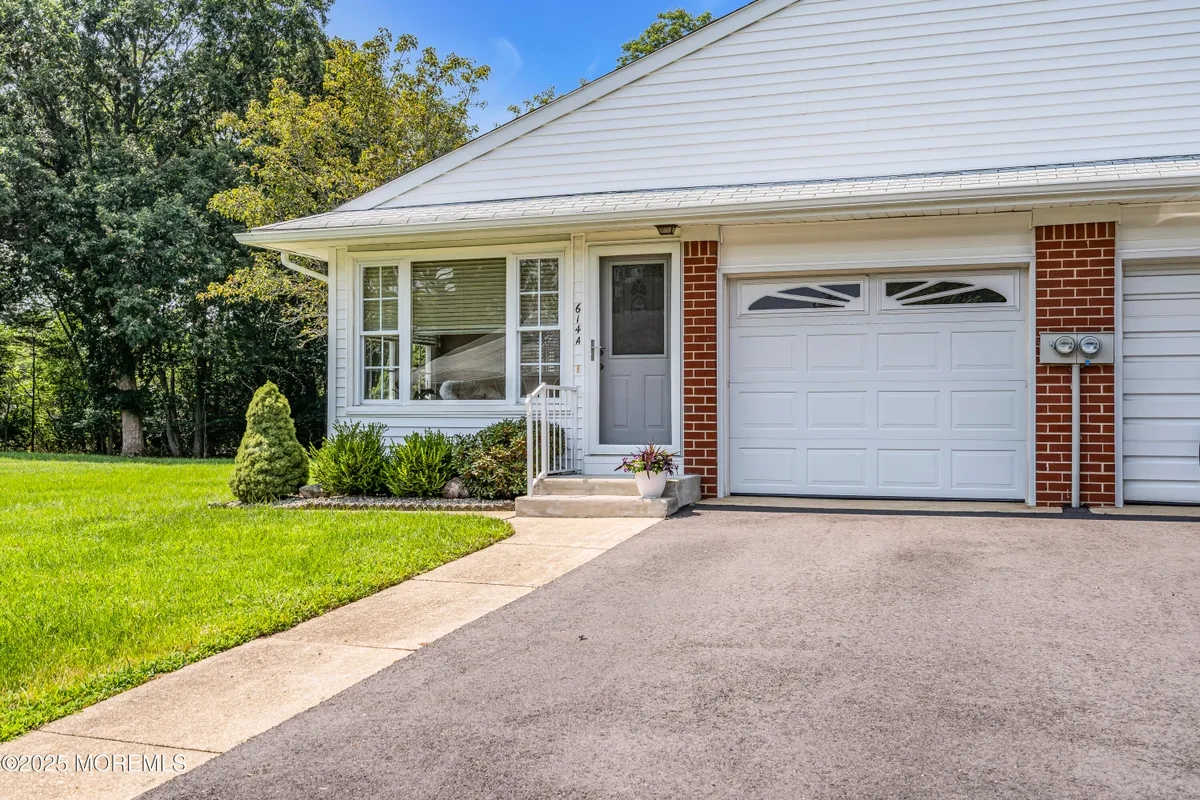 Property Slideshow image 1 of 33 | 614 willow ln a, Whiting, NJ, 08759