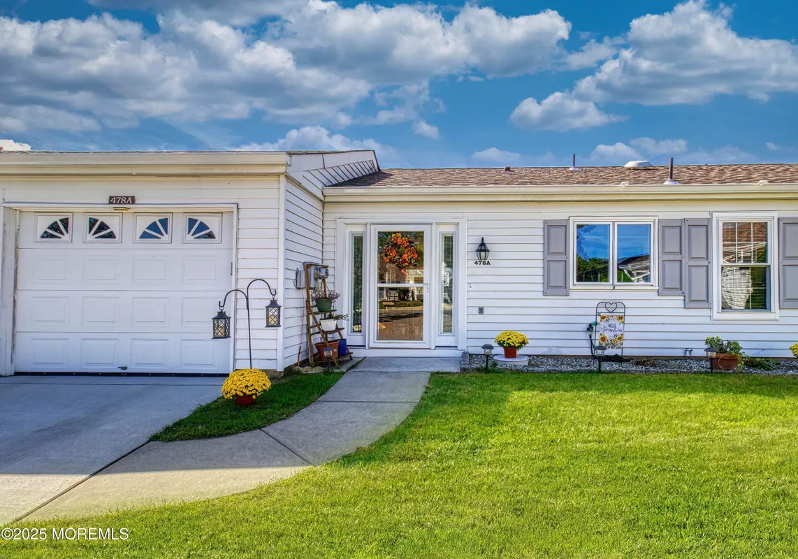 Property Slideshow image 1 of 40 | 478a buckingham dr, Manchester, NJ, 08759