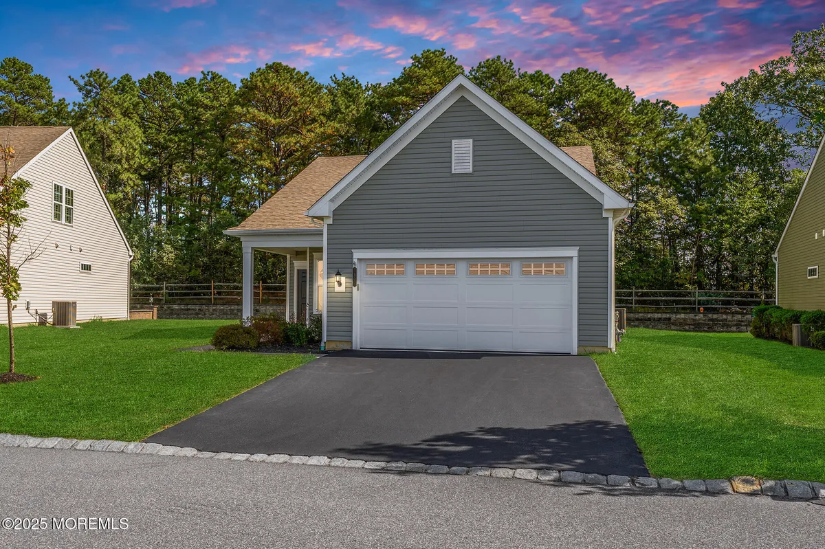 Property Slideshow image 1 of 49 | 30 addlestone ln, Manchester, NJ, 08759