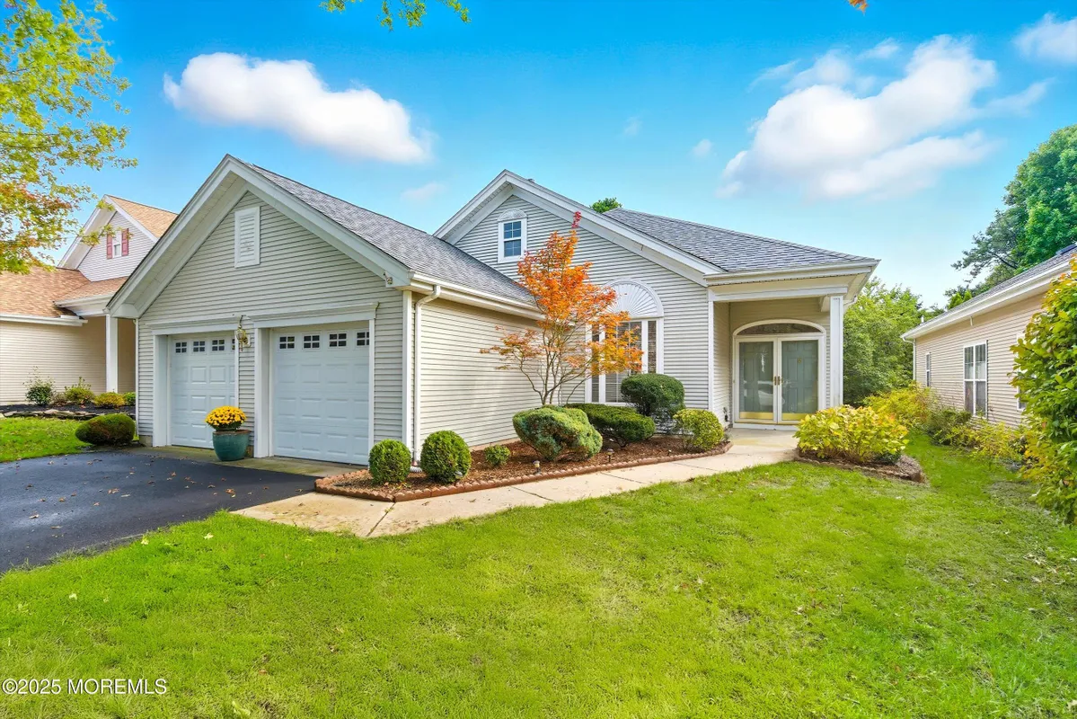 Property Slideshow image 1 of 60 | 16 greenways ln, Lakewood, NJ, 08701