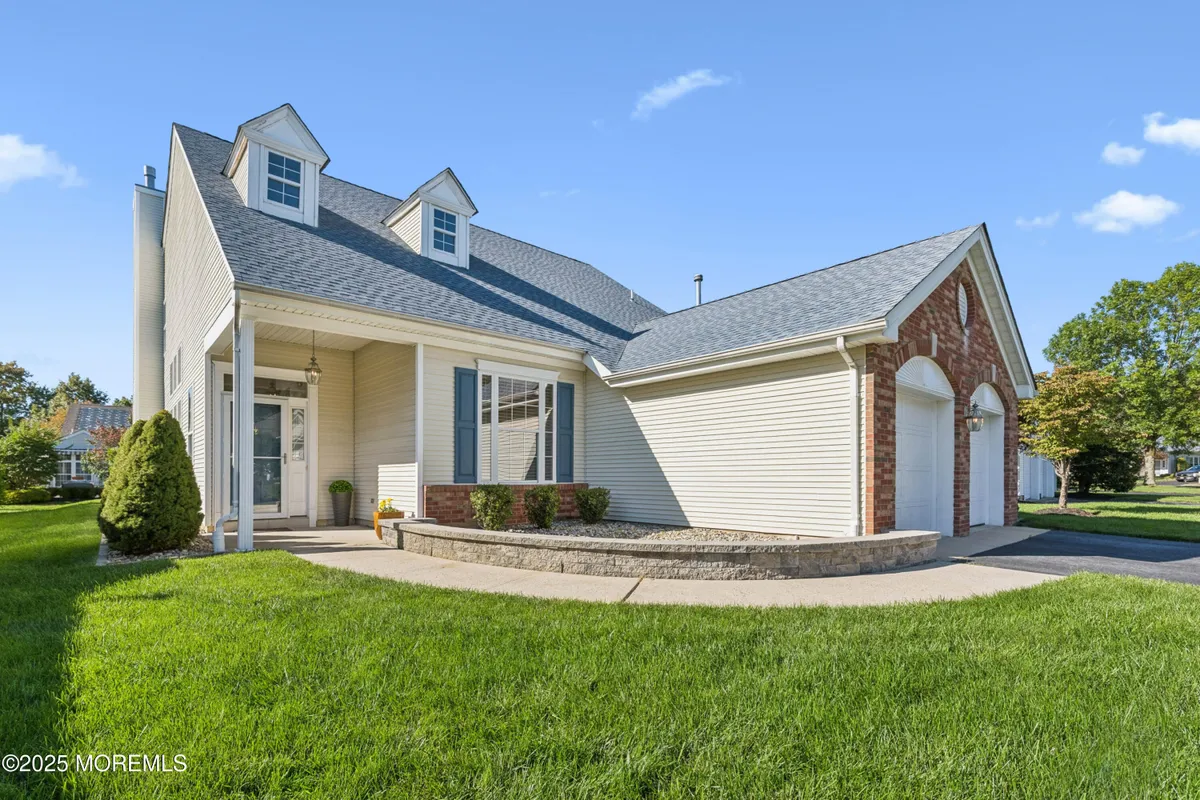 Property Slideshow image 1 of 62 | 2573 curriers pl, Manasquan, NJ, 08736