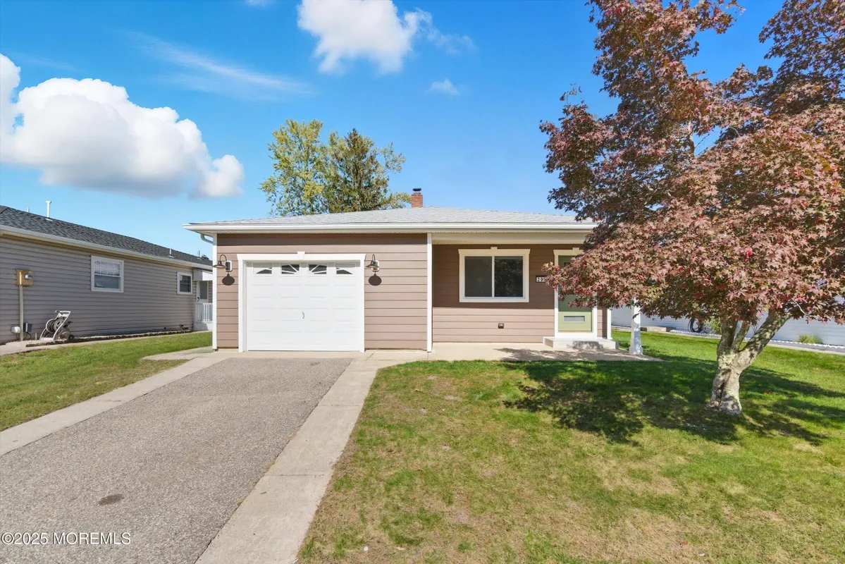 Property Slideshow image 1 of 44 | 295 port royal dr, Toms River, NJ, 08757