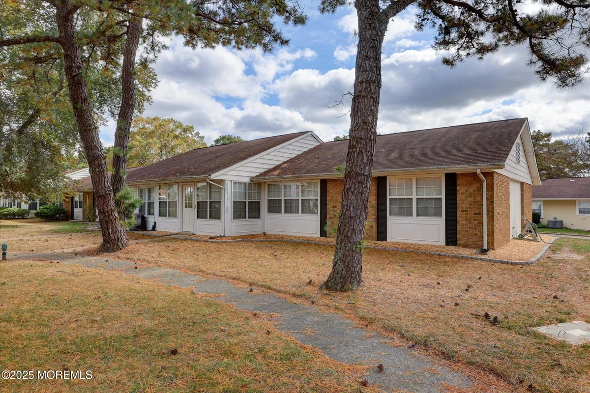 Property Slideshow image 1 of 33 | 22 edinburgh dr d, Manchester, NJ, 08757