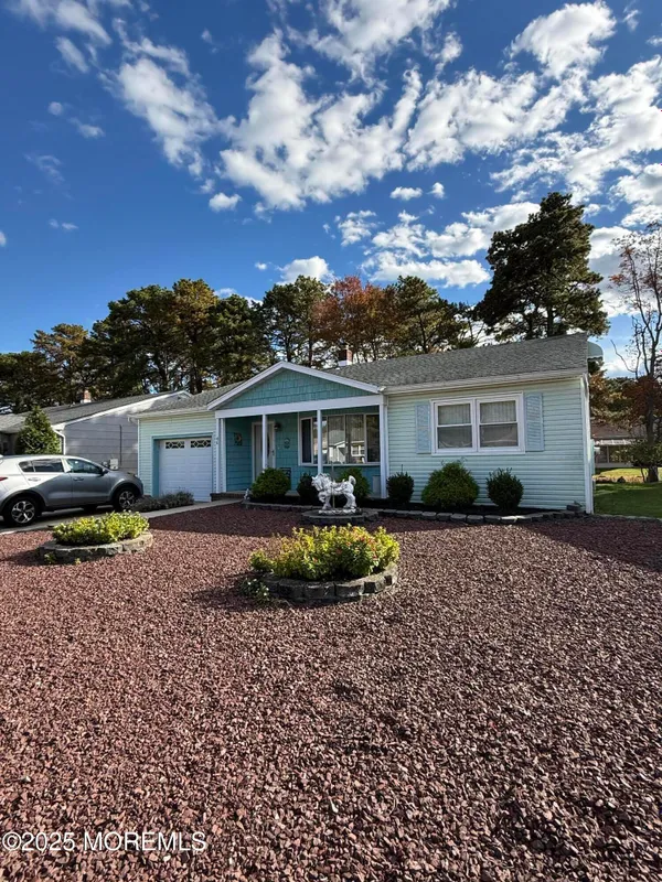 Property Slideshow image 1 of 13 | 46 auburn rd, Toms River, NJ, 08757