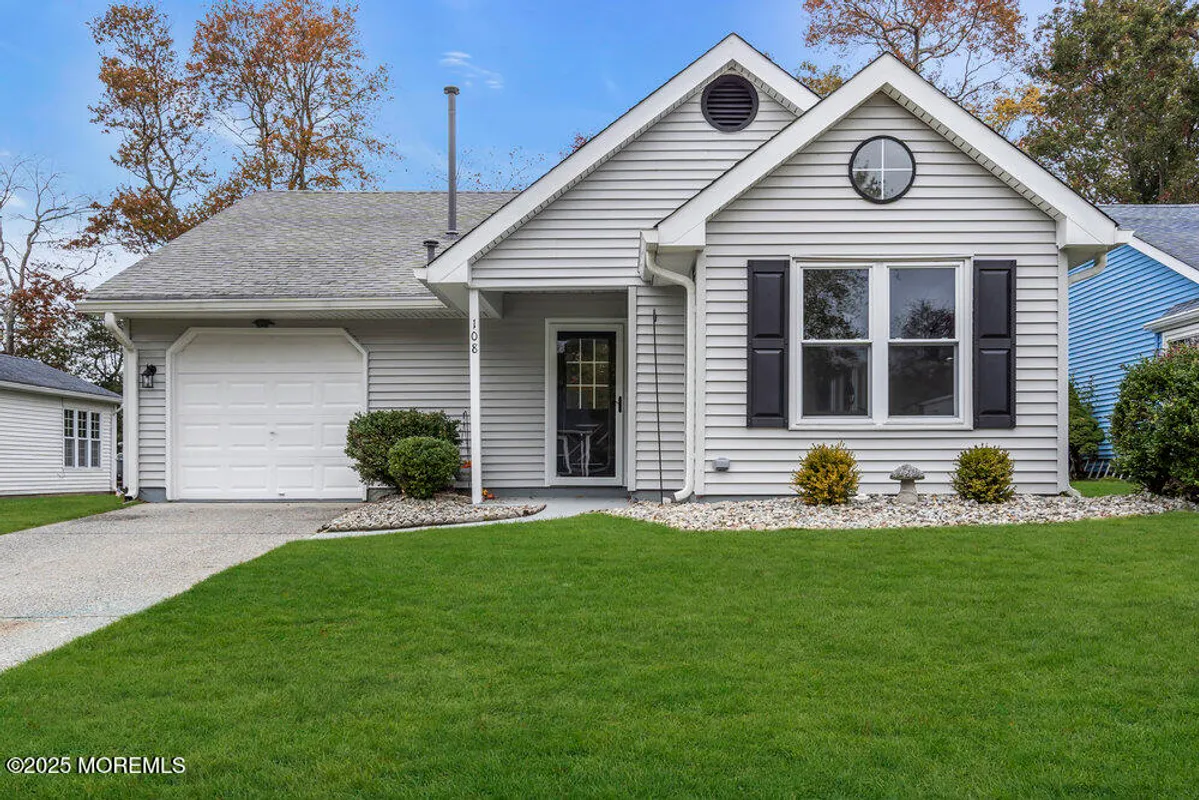 Property Slideshow image 1 of 20 | 108 lantern pl, Little Egg Harbor Twp, NJ, 08087