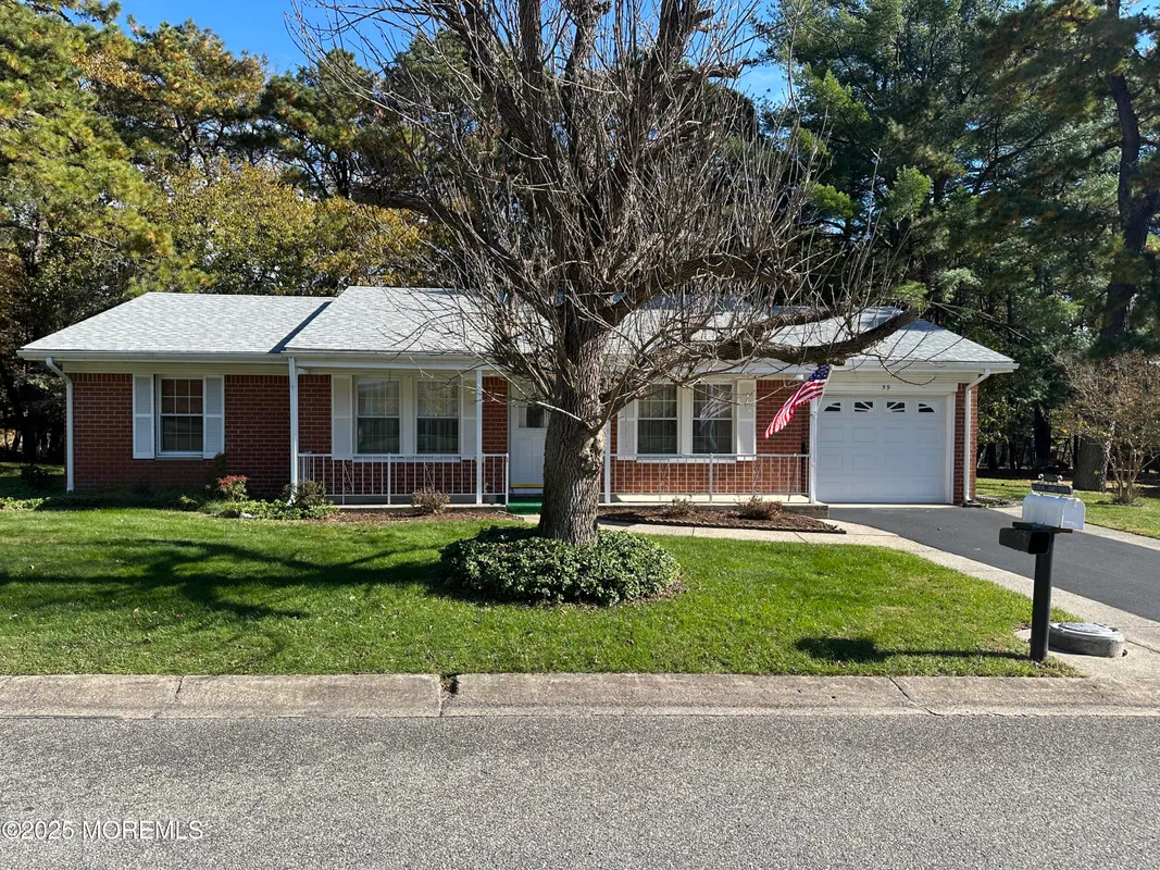 Property Slideshow image 1 of 25 | 59 franklin ln, Whiting, NJ, 08759