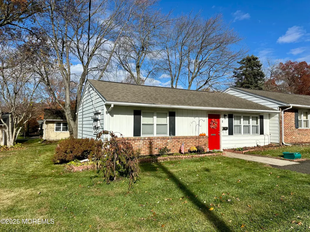 Property Slideshow image 1 of 10 | 9 nebraska dr, Matawan, NJ, 07747