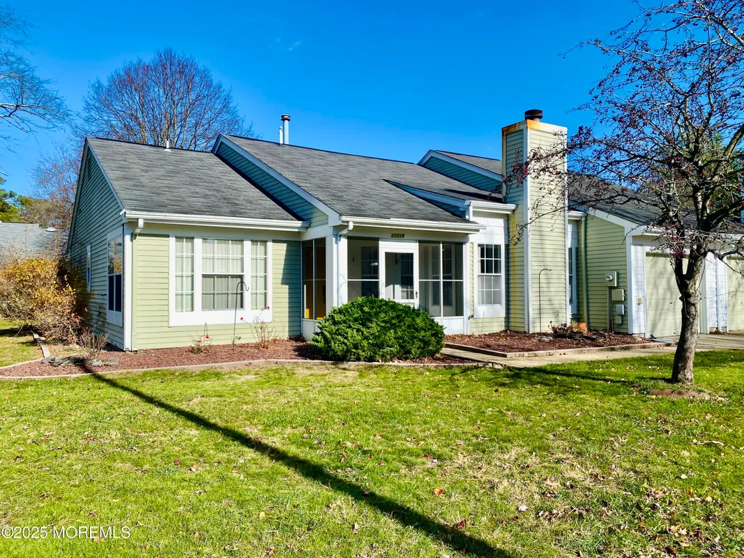 Property Slideshow image 1 of 43 | 1121a thornbury ln, Manchester, NJ, 08759