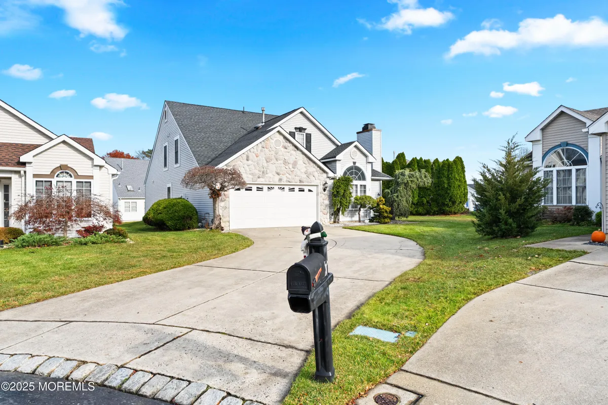 Property Slideshow image 1 of 30 | 7 regent sq, Jackson, NJ, 08527