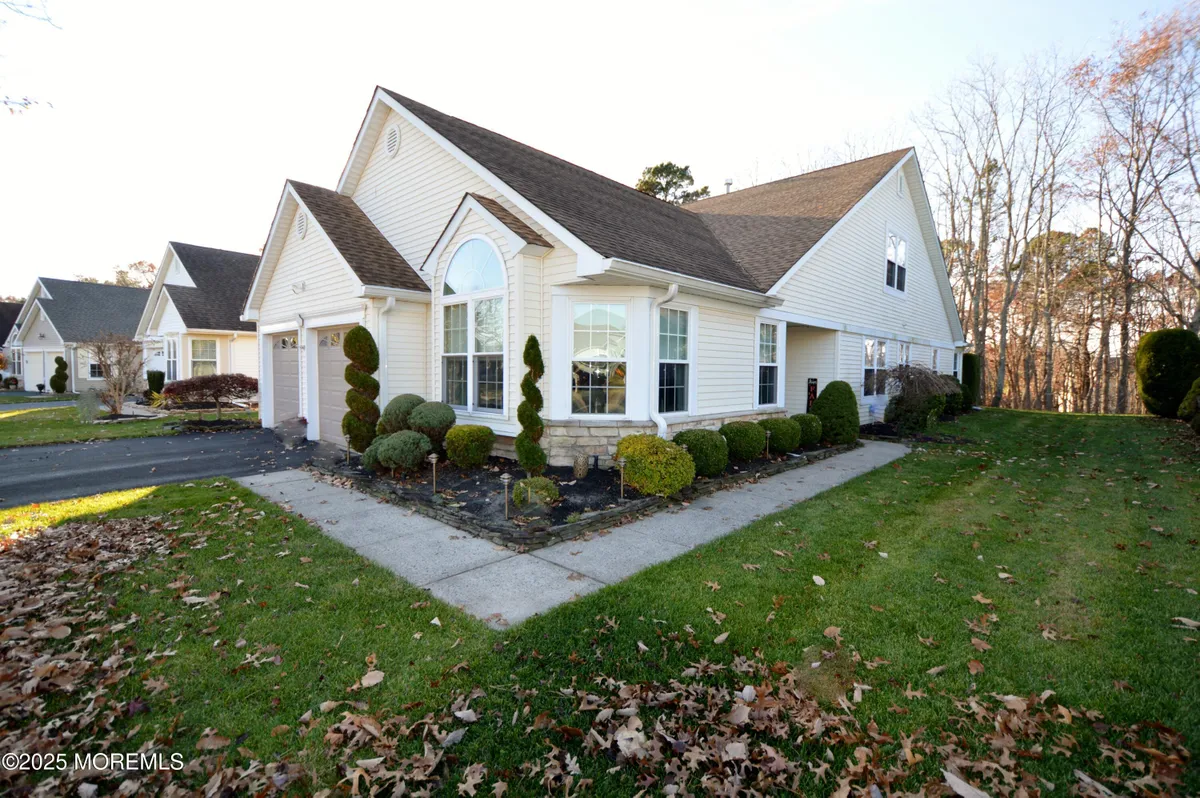 Property Slideshow image 1 of 68 | 3621 vicari ave, Toms River, NJ, 08755