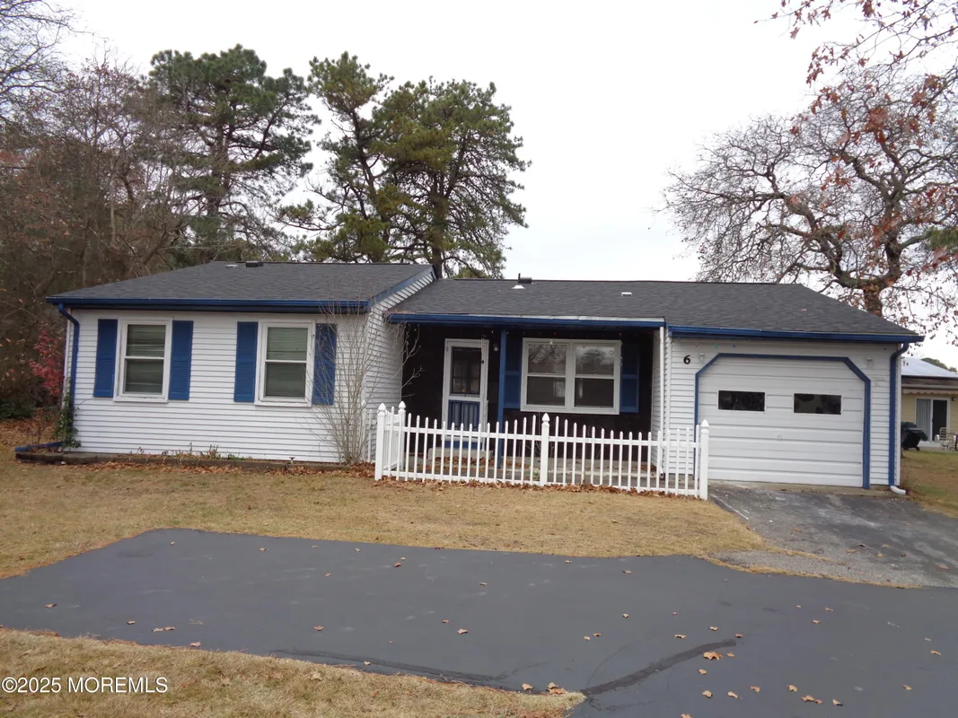 Property Slideshow image 1 of 13 | 6 n chestnut ave, Whiting, NJ, 08759