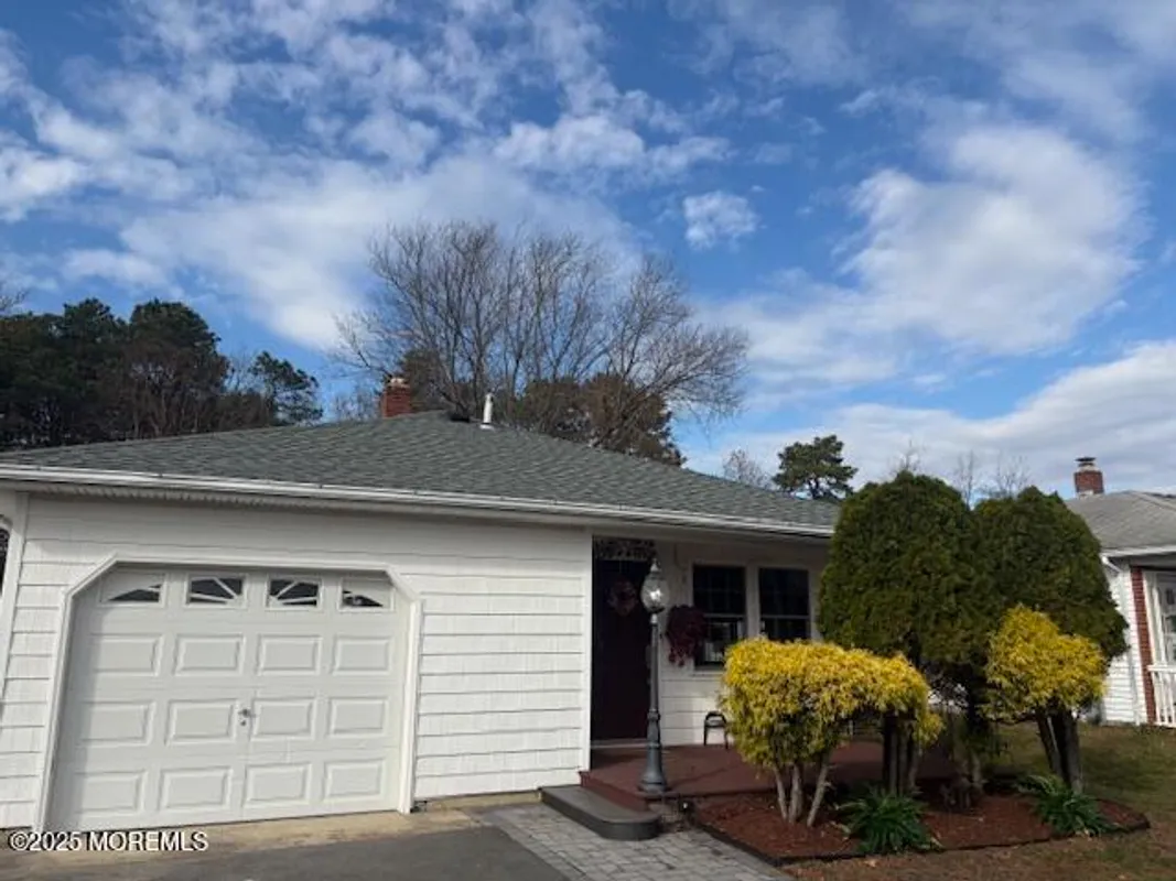 Property Slideshow image 1 of 3 | 146 bimini dr, Toms River, NJ, 08757