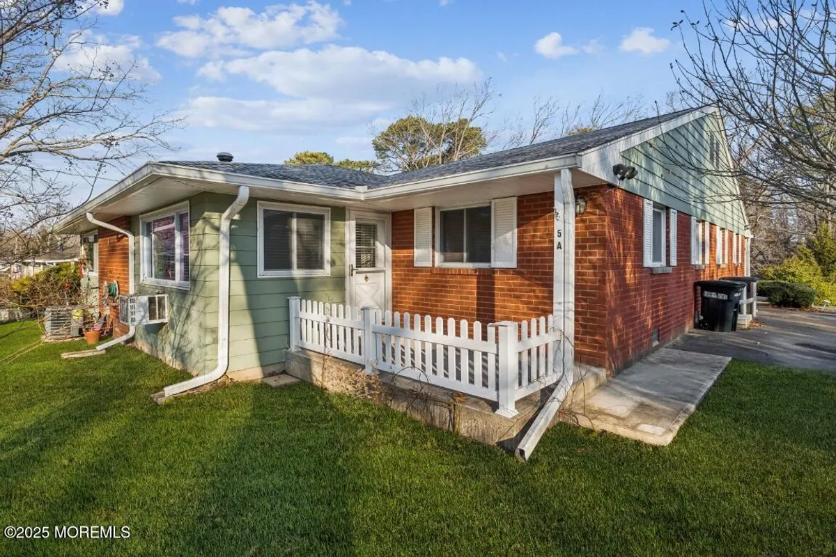 Property Slideshow image 1 of 11 | 5 blue jay st a, Manchester, NJ, 08759