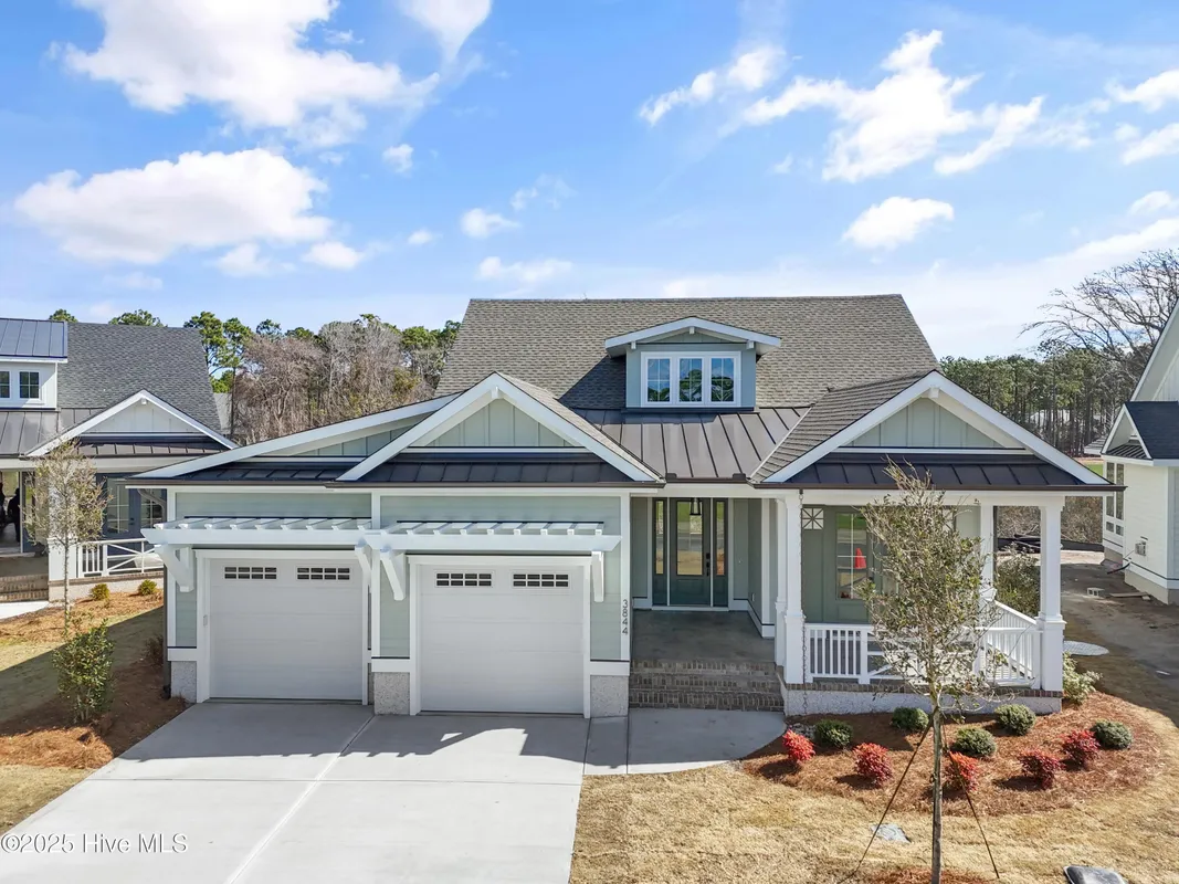 Property Slideshow image 1 of 45 | 3844 reserve club dr, Southport, NC, 28461