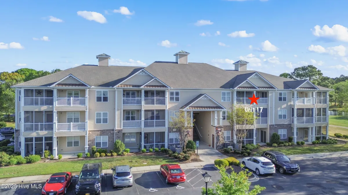 Property Slideshow image 1 of 46 | 260 s crow creek dr 17, Calabash, NC, 28467