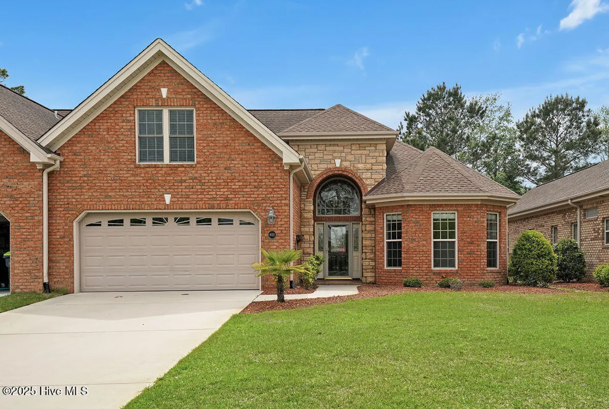 Property Slideshow image 1 of 64 | 4021 alastaire cv, Leland, NC, 28451