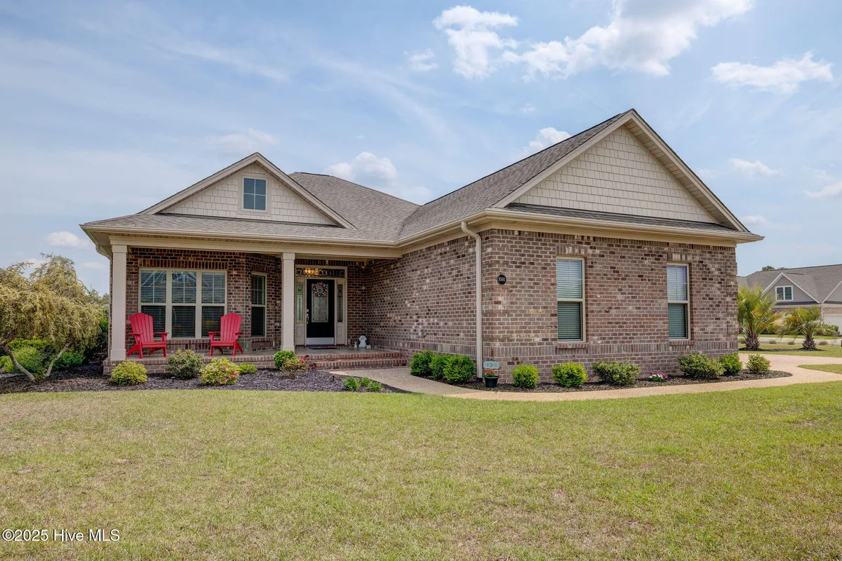Property Slideshow image 1 of 53 | 8560 oak abbey trl, Leland, NC, 28451