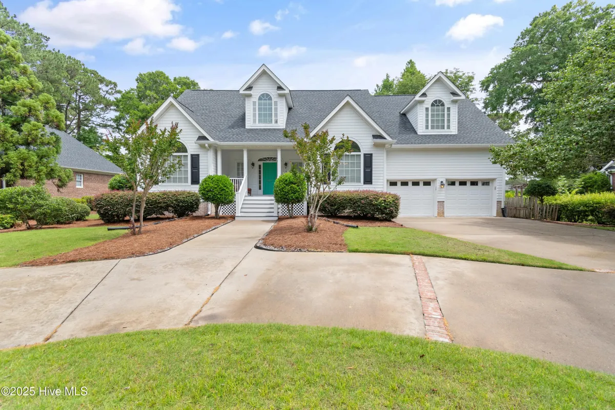 Property Slideshow image 1 of 65 | 3254 beaver creek dr, Southport, NC, 28461