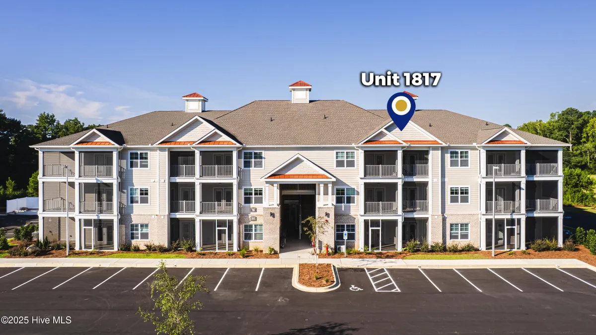Property Slideshow image 1 of 36 | 395 s crow creek dr nw unit 1817, Calabash, NC, 28467