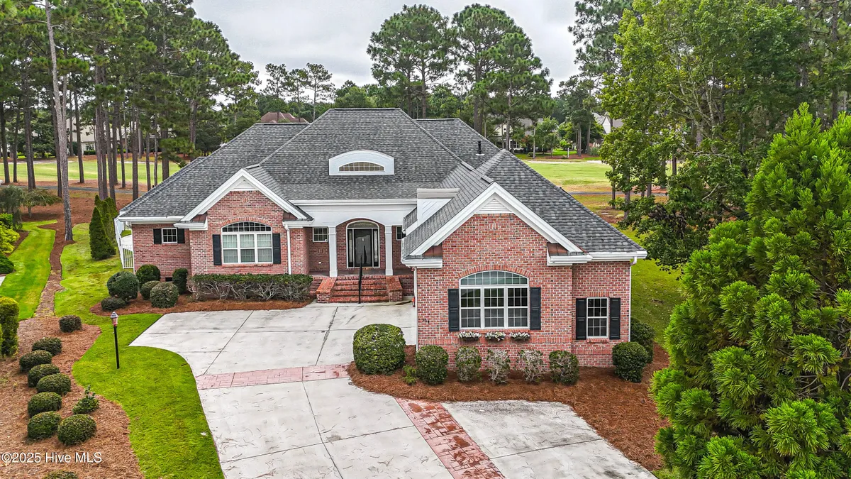 Property Slideshow image 1 of 88 | 534 avalon pl, Ocean Isle Beach, NC, 28469
