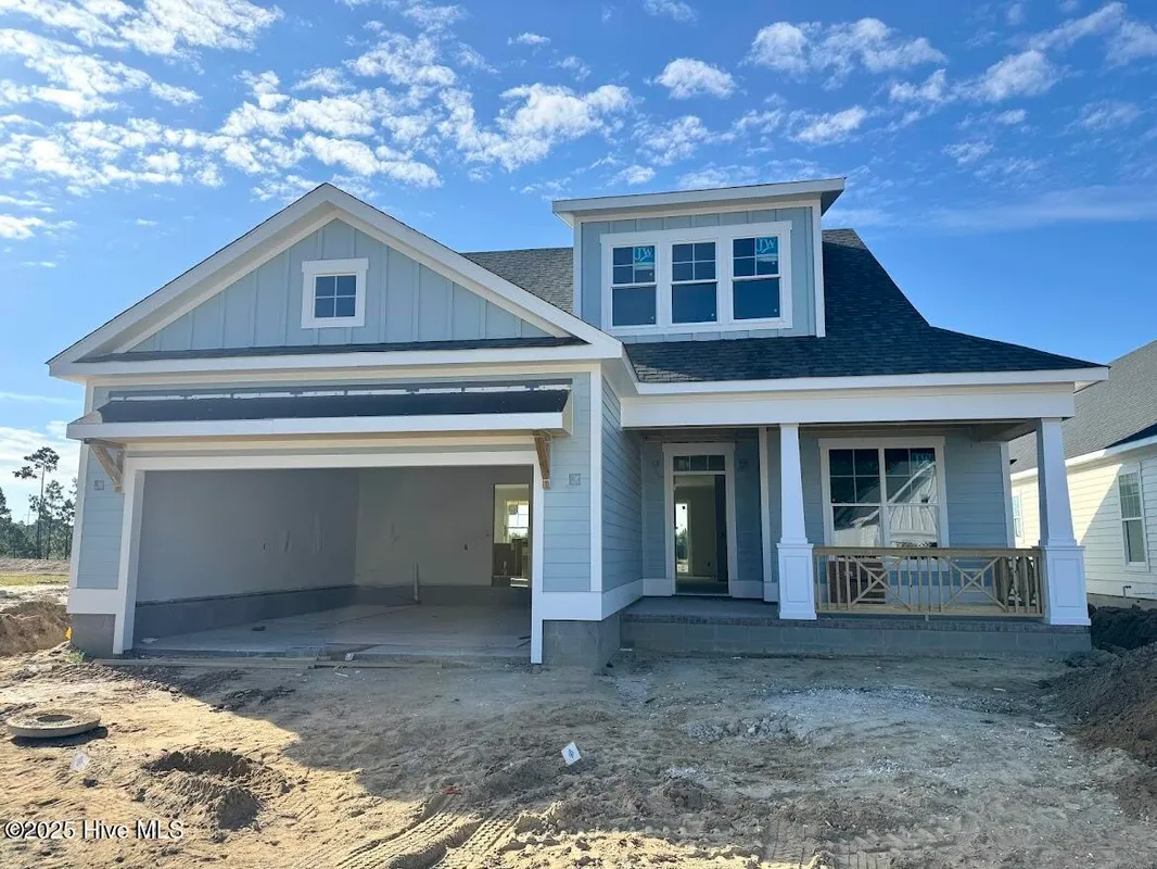 Property Slideshow image 1 of 12 | 6020 calvada cir, Leland, NC, 28451