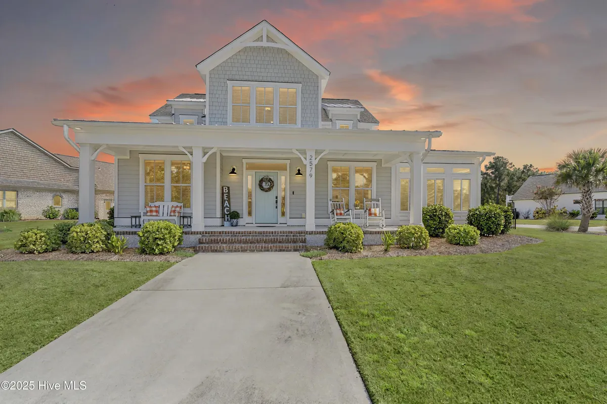 Property Slideshow image 1 of 69 | 2579 compass pointe south wynd ne, Leland, NC, 28451