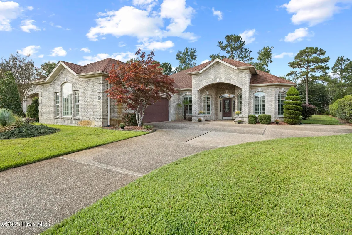 Property Slideshow image 1 of 43 | 2172 villamar dr, Leland, NC, 28451