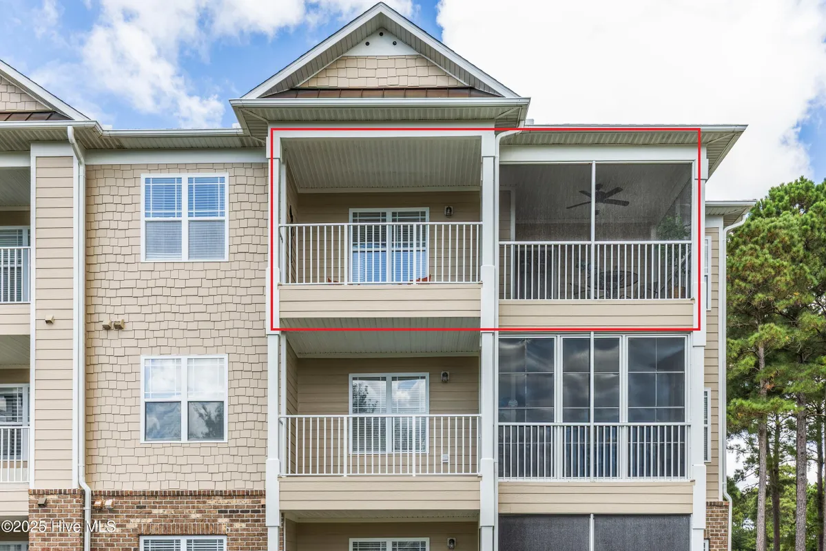 Property Slideshow image 1 of 86 | 260 woodlands way unit 18, Calabash, NC, 28467