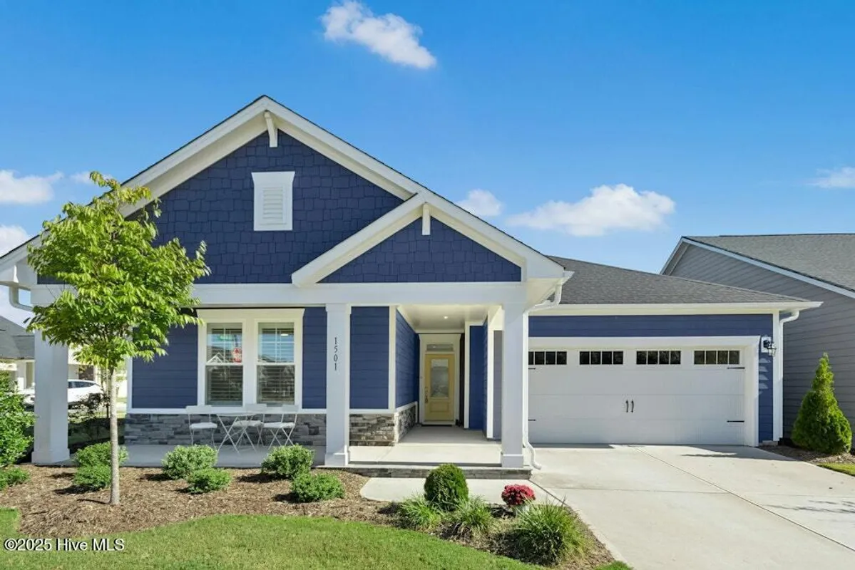 Property Slideshow image 1 of 49 | 1501 honey acorn ln, Wendell, NC, 27591