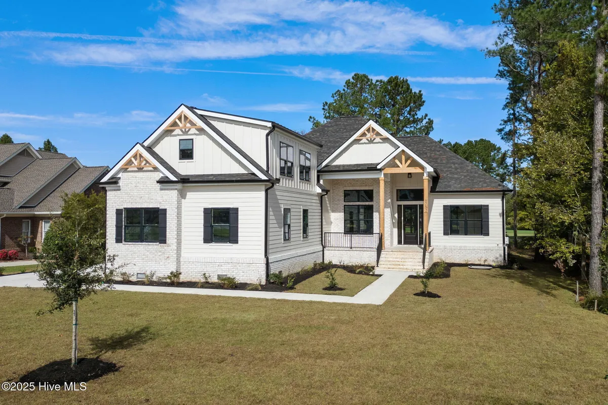 Property Slideshow image 1 of 72 | 9282 checkerberry sq, Calabash, NC, 28467