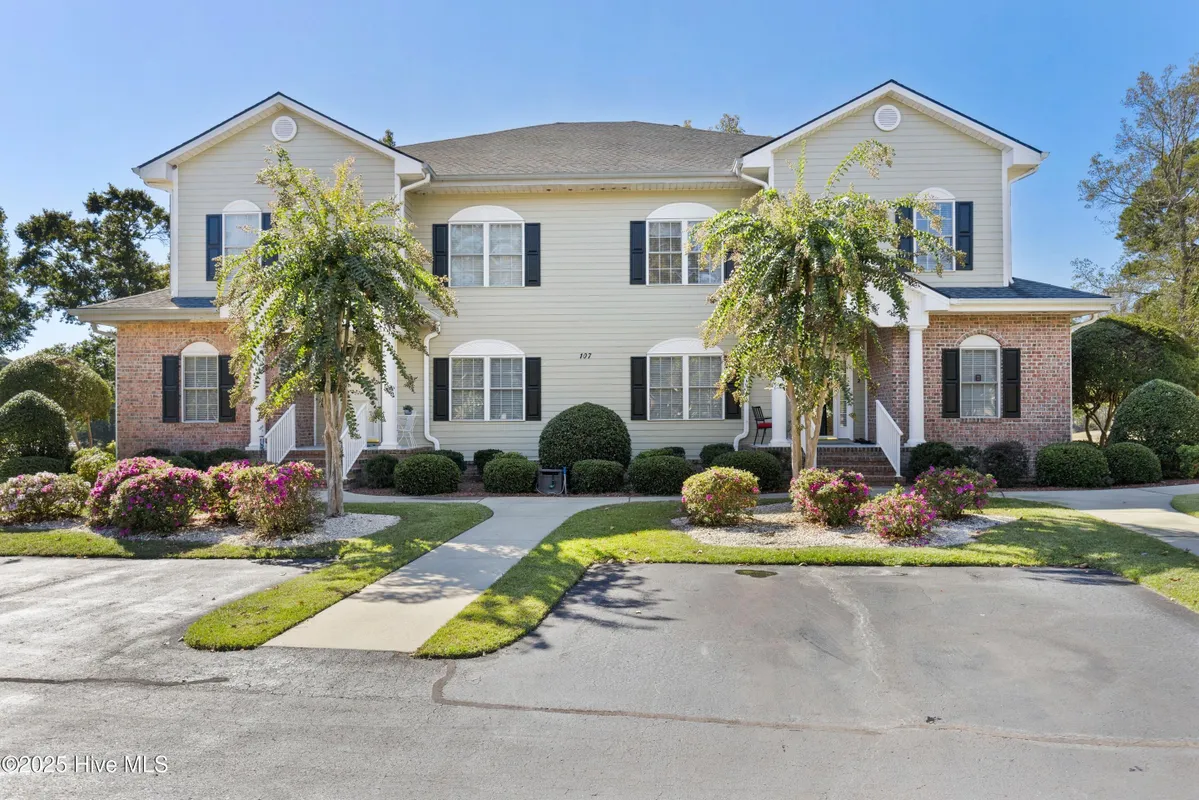 Property Slideshow image 1 of 51 | 107 crooked gulley cir apt 4, Sunset Beach, NC, 28468