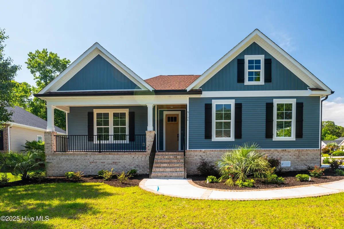 Property Slideshow image 1 of 50 | 1212 moultrie dr, Calabash, NC, 28467
