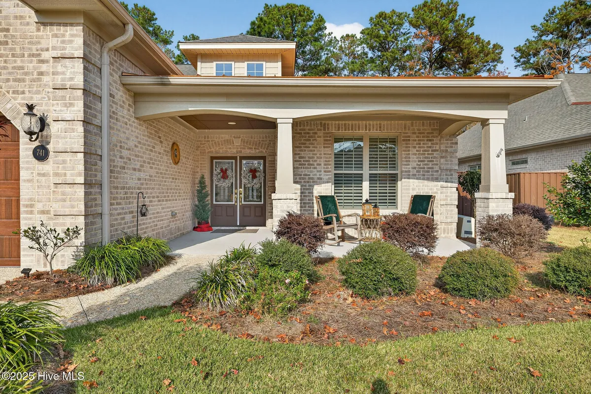 Property Slideshow image 1 of 73 | 741 jenoa loop, Castle Hayne, NC, 28429