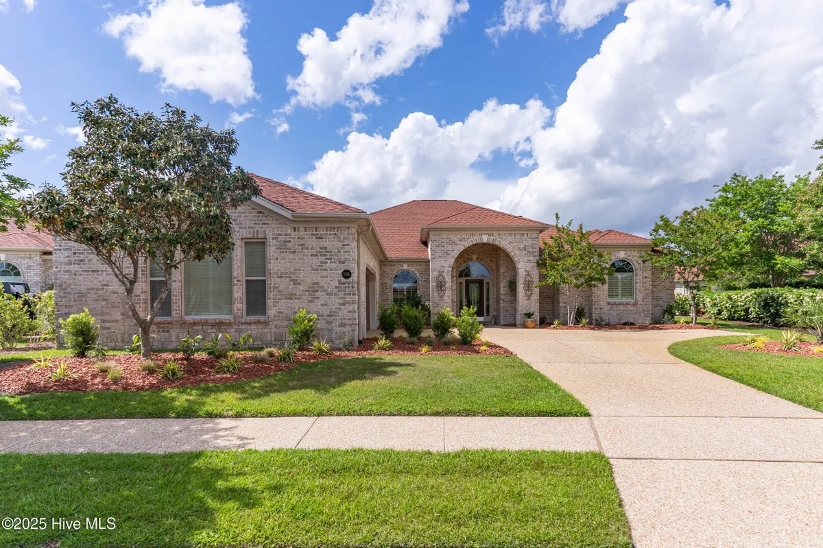 Property Slideshow image 1 of 61 | 2316 villager ct, Leland, NC, 28451