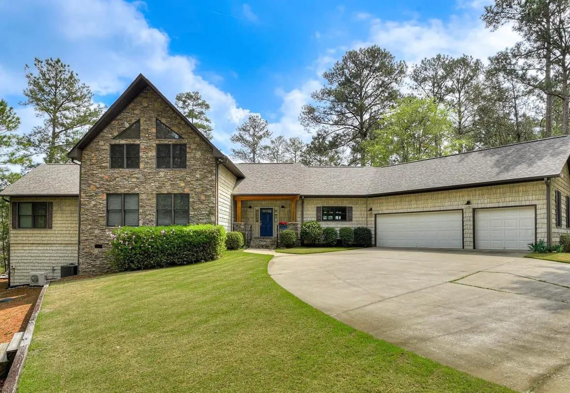 Property Slideshow image 1 of 78 | 207 rosewood ln, Mc Cormick, SC, 29835