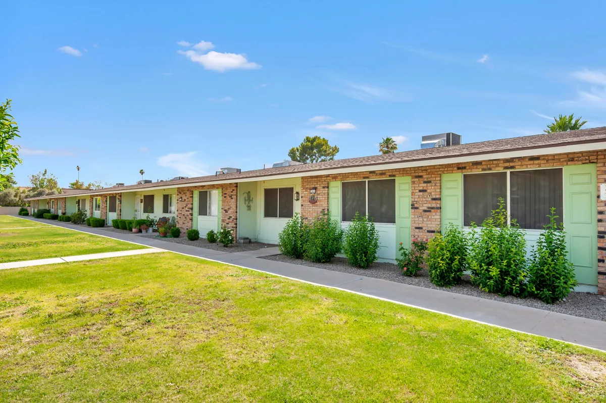 Property Slideshow image 1 of 10 | 13612 n 111th ave, Sun City, AZ, 85351