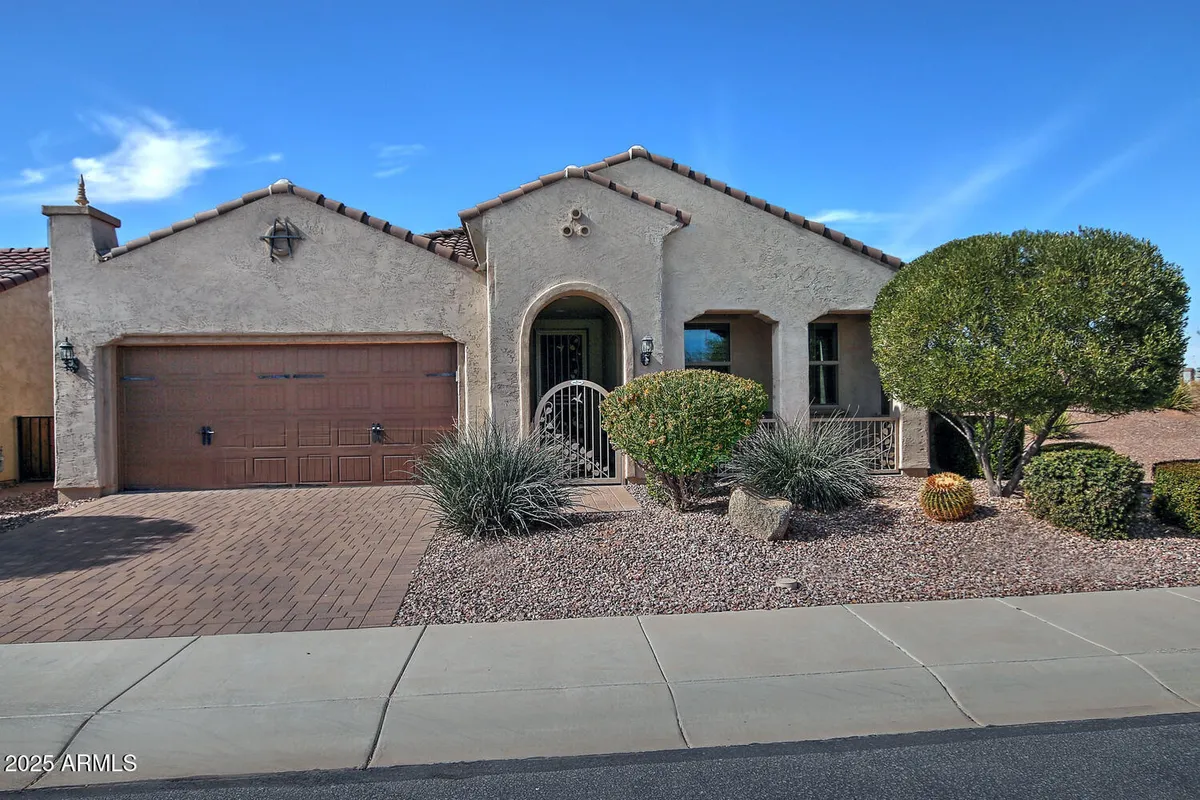 Property Slideshow image 1 of 91 | 4424 n potomac dr, Florence, AZ, 85132
