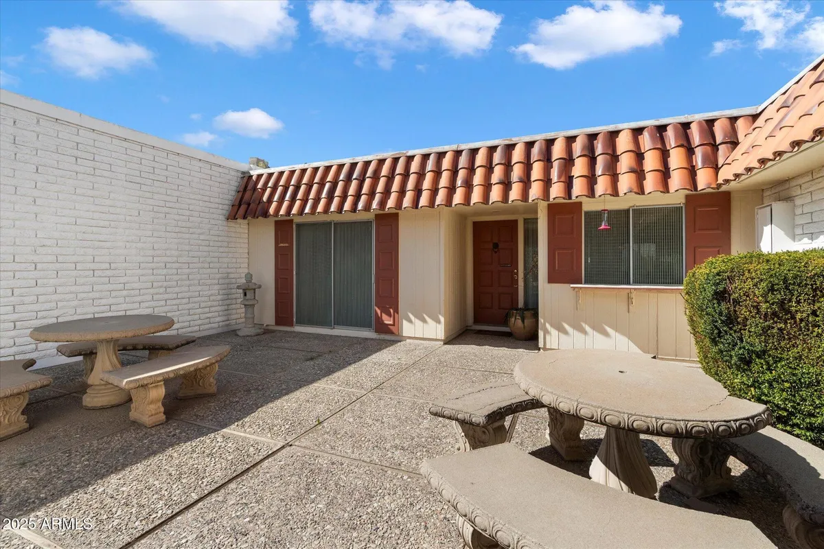 Property Slideshow image 1 of 28 | 13640 n del webb blvd, Sun City, AZ, 85351