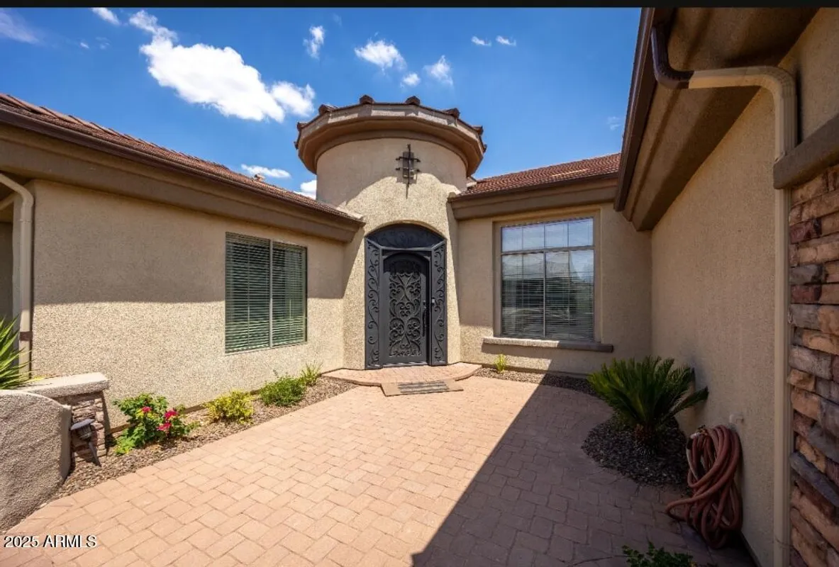 Property Slideshow image 1 of 28 | 41607 n club pointe dr, Phoenix, AZ, 85086