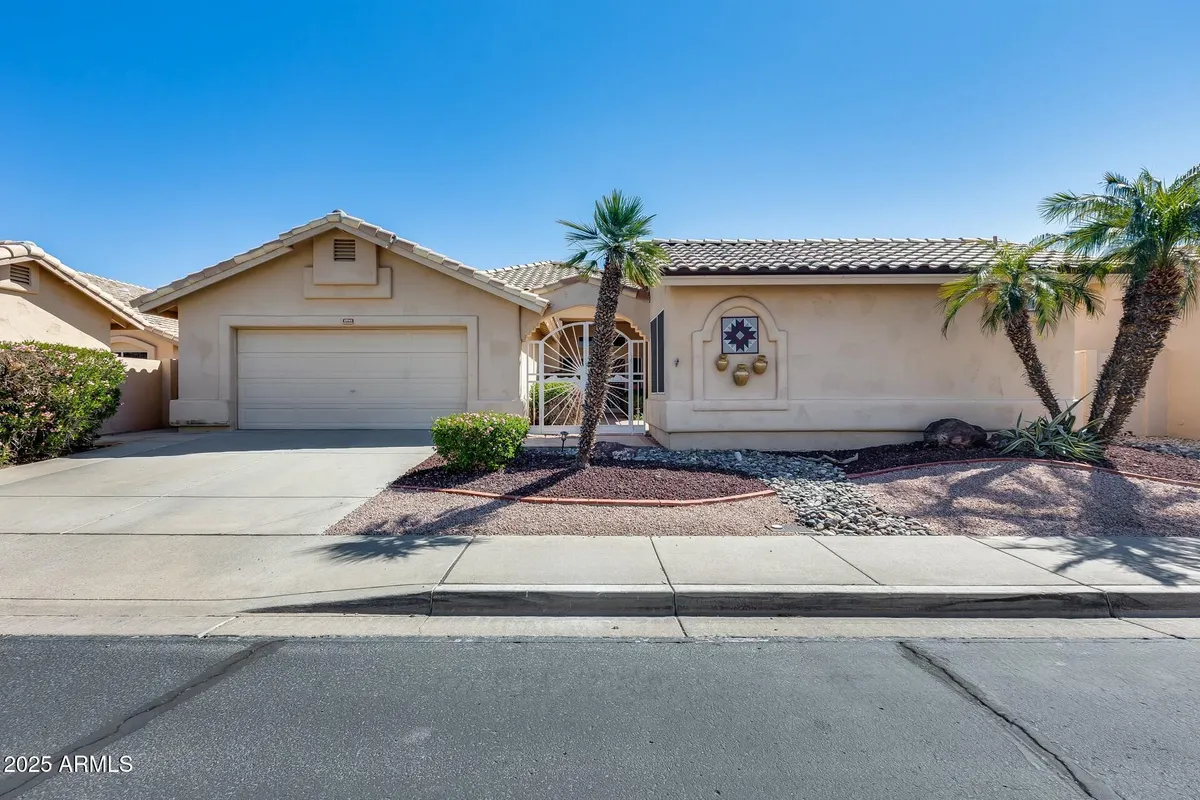 Property Slideshow image 1 of 69 | 17741 n desert flower trl, Surprise, AZ, 85374