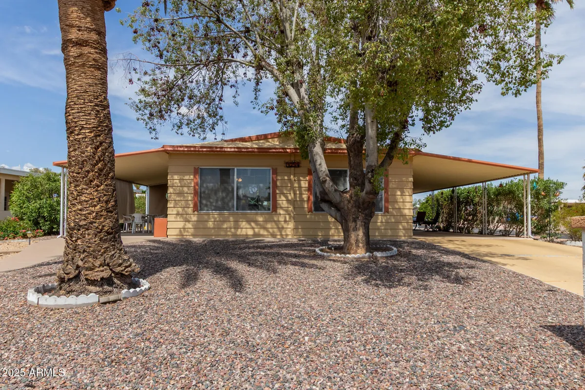 Property Slideshow image 1 of 59 | 9254 e cactus ln, Sun Lakes, AZ, 85248
