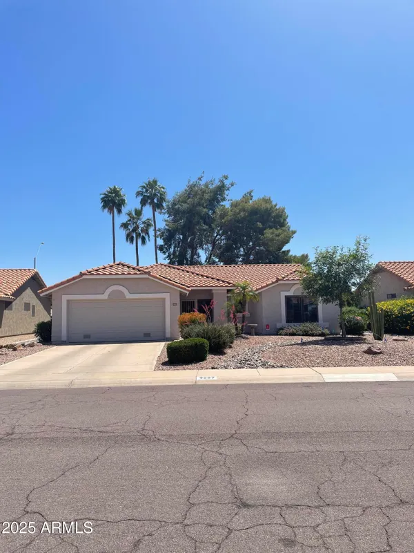 Property Slideshow image 1 of 32 | 9807 w mcrae way, Peoria, AZ, 85382