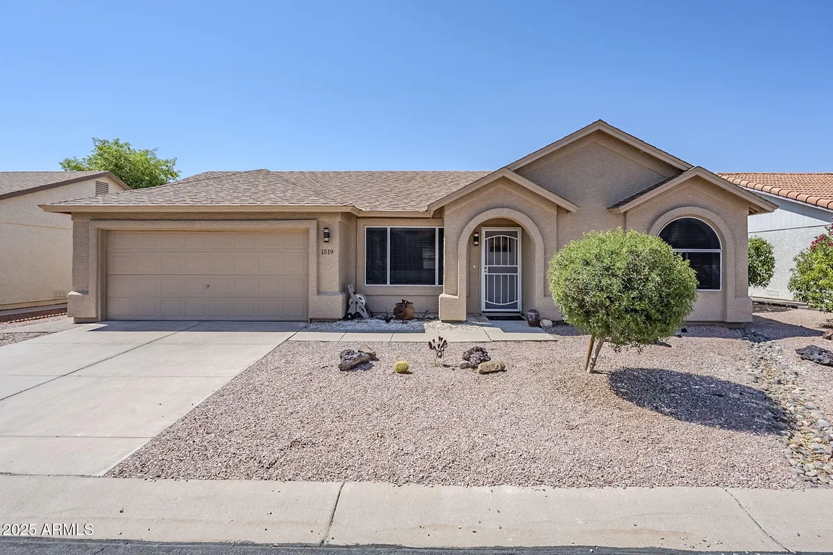 Property Slideshow image 1 of 28 | 1519 e indian wells dr, Chandler, AZ, 85249