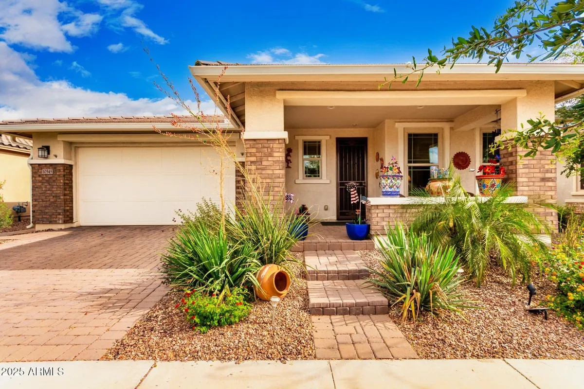 Property Slideshow image 1 of 61 | 10545 e texas ave, Mesa, AZ, 85212