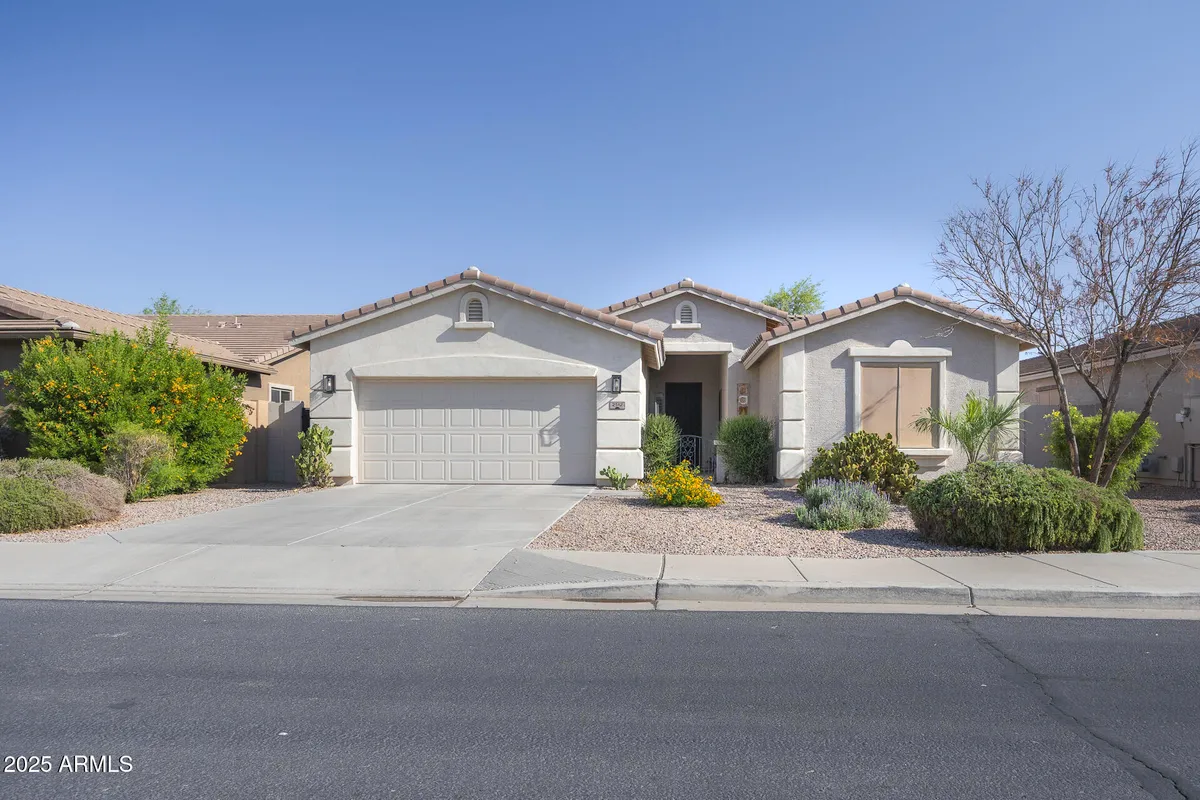 Property Slideshow image 1 of 61 | 2512 e katrina trl, Casa Grande, AZ, 85194