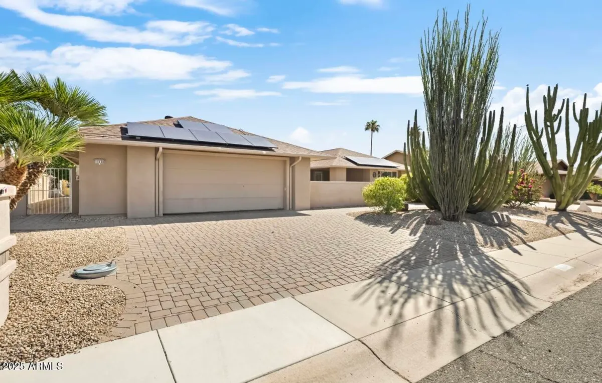Property Slideshow image 1 of 41 | 13130 w seville dr, Sun City West, AZ, 85375