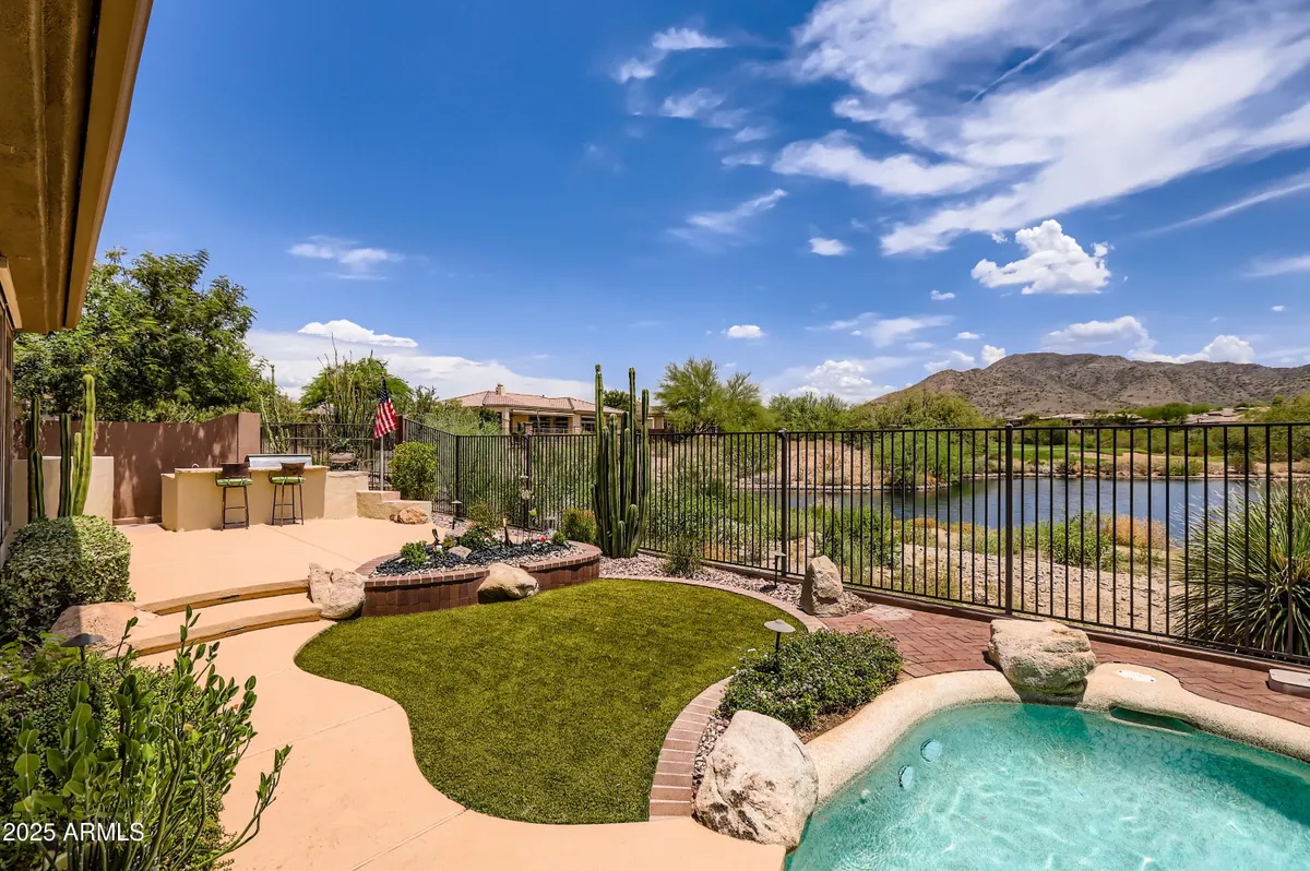 Property Slideshow image 1 of 24 | 41717 n moss springs ct, Anthem, AZ, 85086