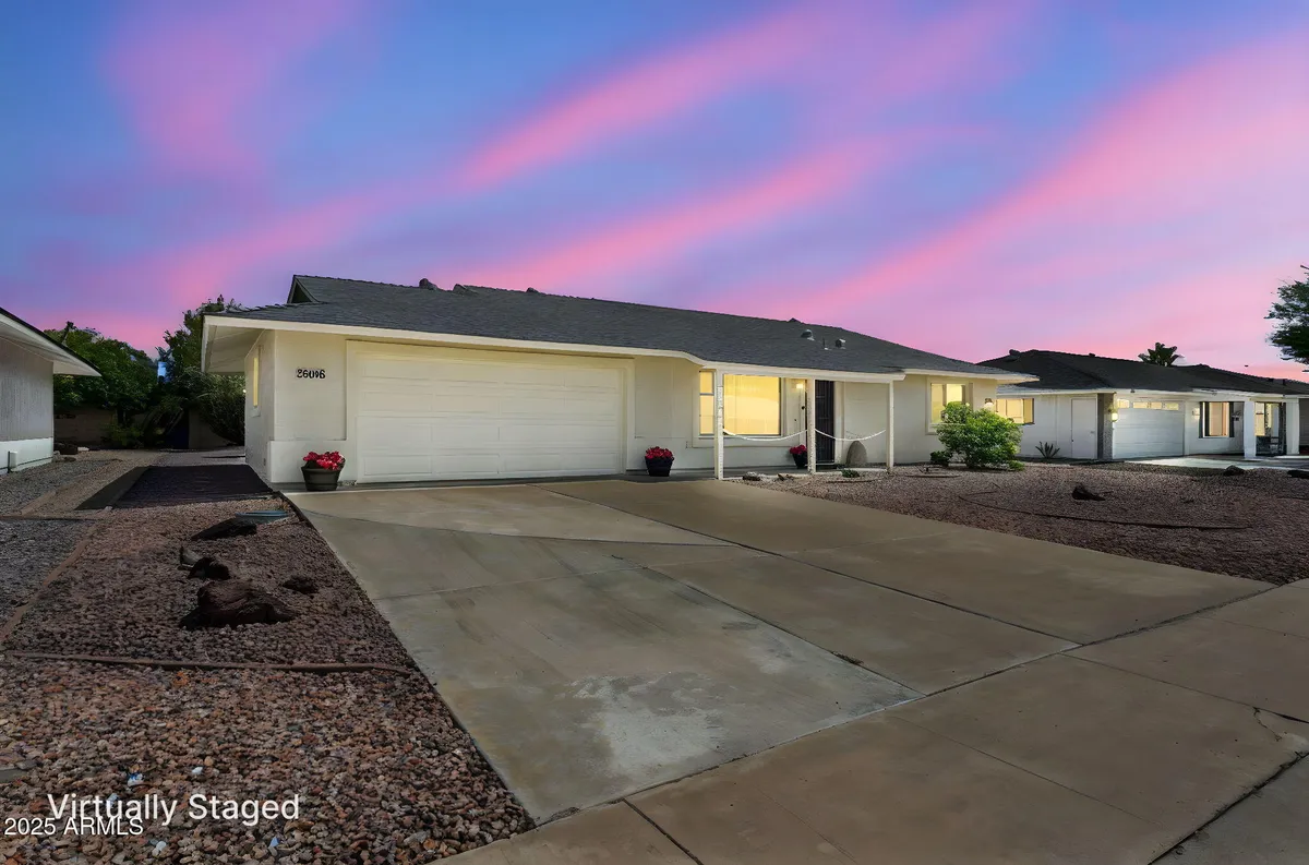 Property Slideshow image 1 of 29 | 20046 n welk dr, Sun City, AZ, 85373
