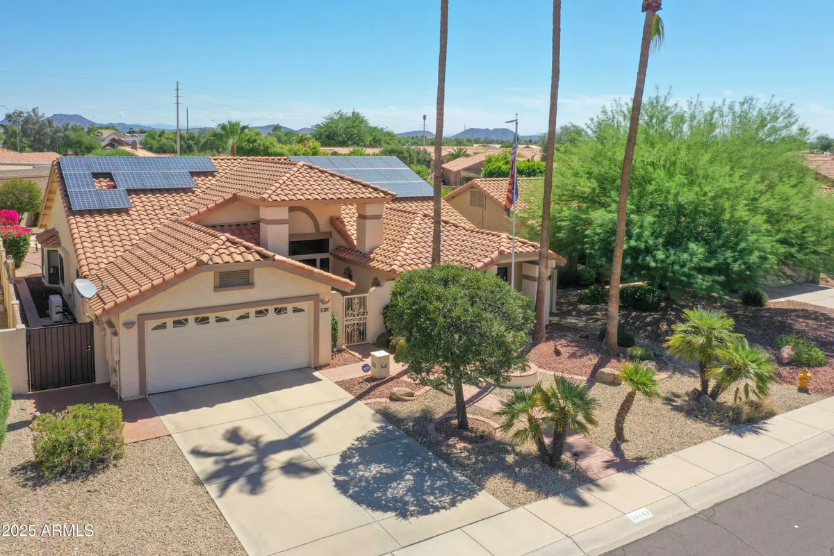 Property Slideshow image 1 of 43 | 20143 n 92nd ave, Peoria, AZ, 85382